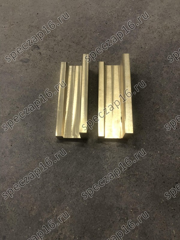 Направляющая медная поворотного круга XG3165