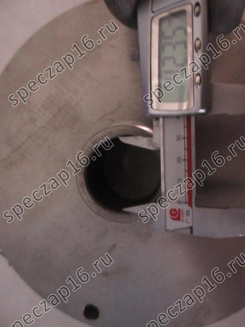 Крышка маховика TD226