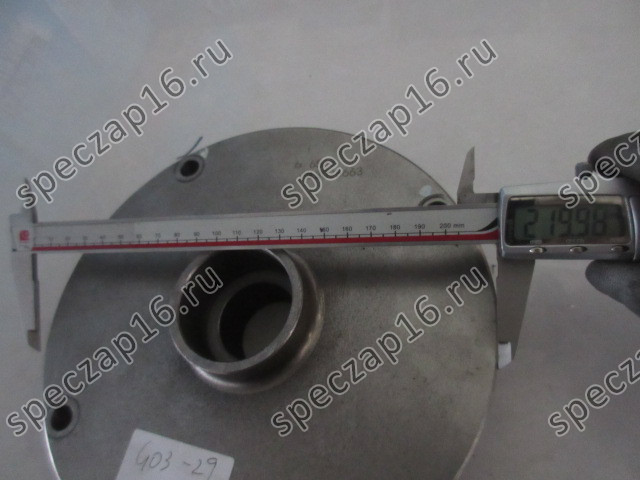 Крышка маховика TD226