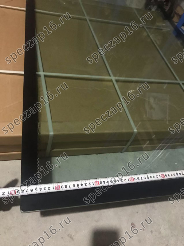 Стекло лобовое заднее XG931-935,958-962H из 3х