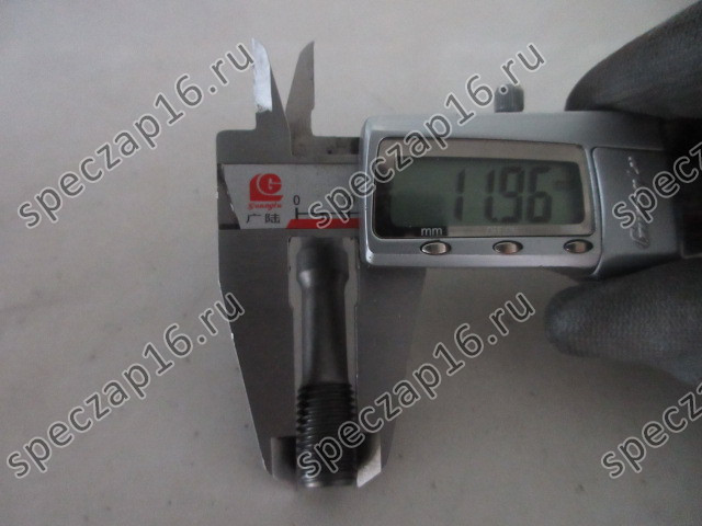 Болт шатуна TD226
