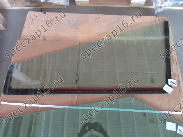 Стекло лобовое LW300/500K из 3х