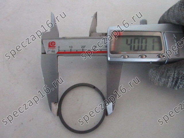 Кольцо уплотненительное вала кпп 40mm ЧУГУН CDM833
